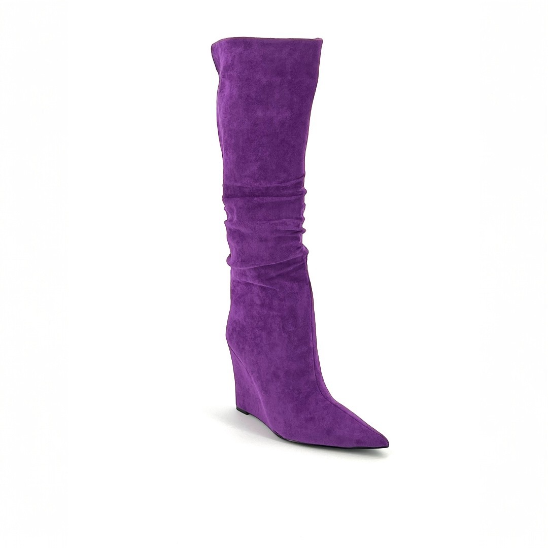Bottes femme violettes hauteur genou en suédine, talon compensé 10 cm, bout pointu, fermeture zippée, style chic et confortable